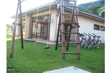 Slovacchia Privát Moča, Esterno